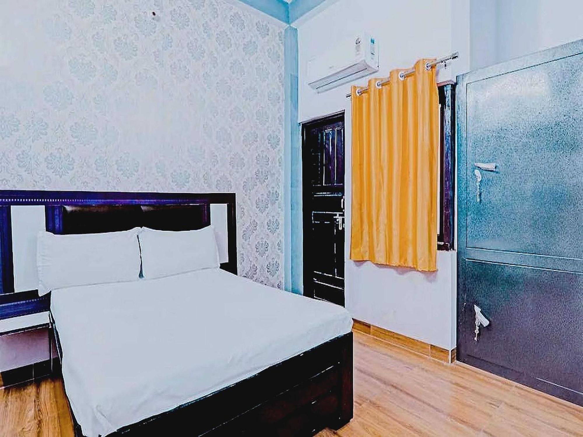 Hotel O Rr Palace Lucknow Exteriör bild